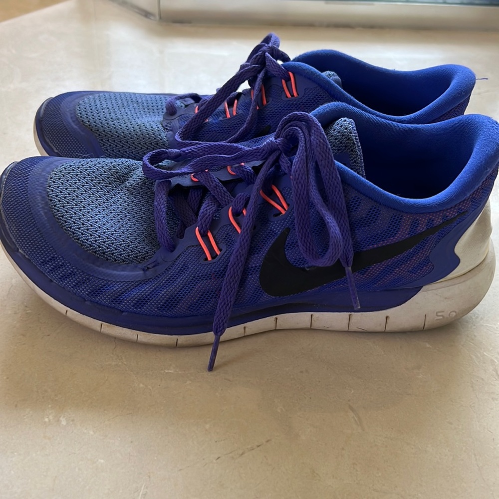 Nike Free 5.0 Sneakers